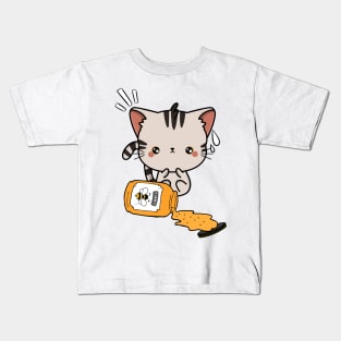 Naughty tabby cat spilled a jar of honey Kids T-Shirt